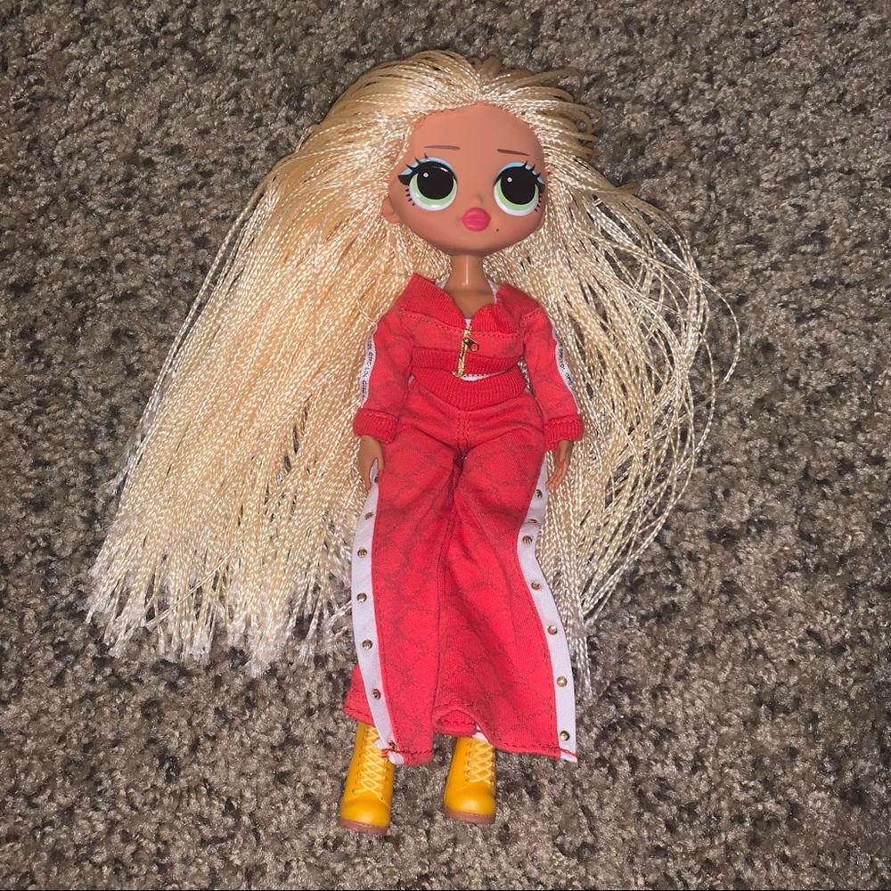 LOL OMG doll swag fashion